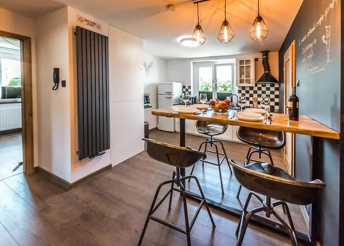 Wita Stwosza Apartment *